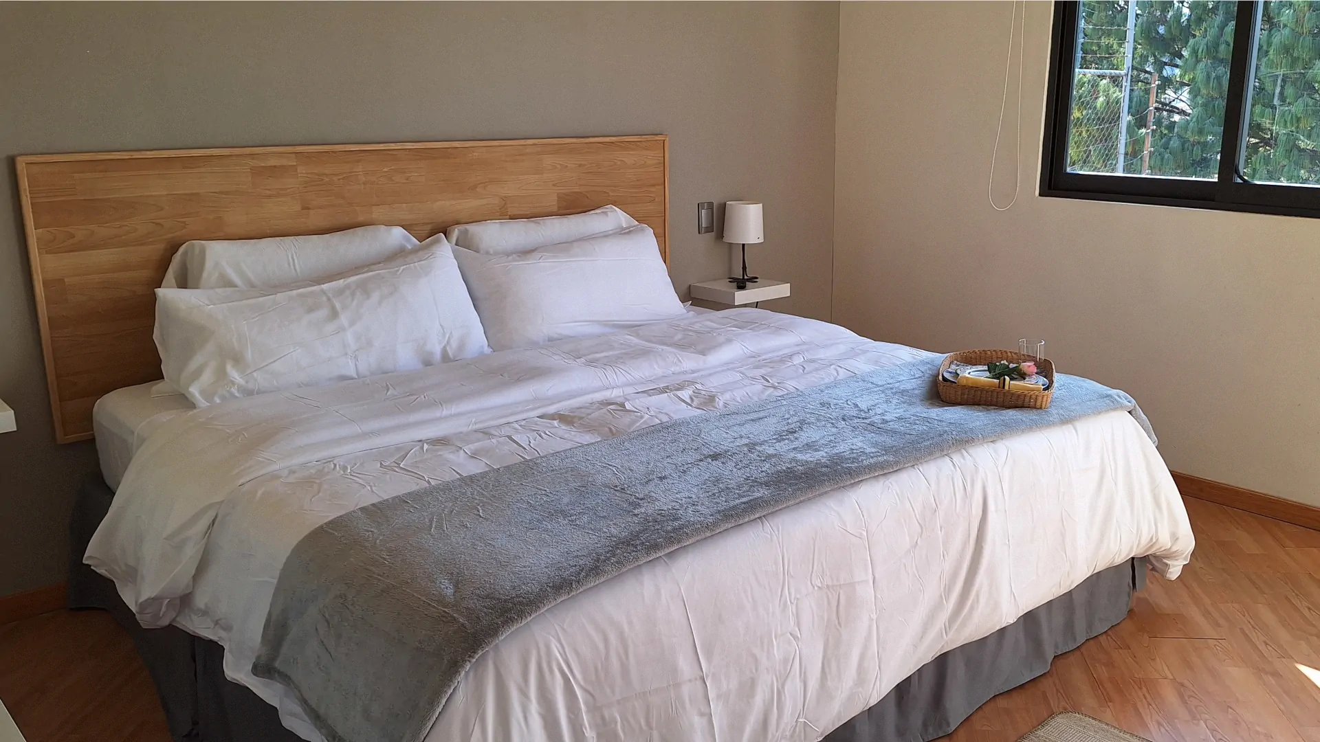 Bedroom executive suite at Lomas de Chapultepec